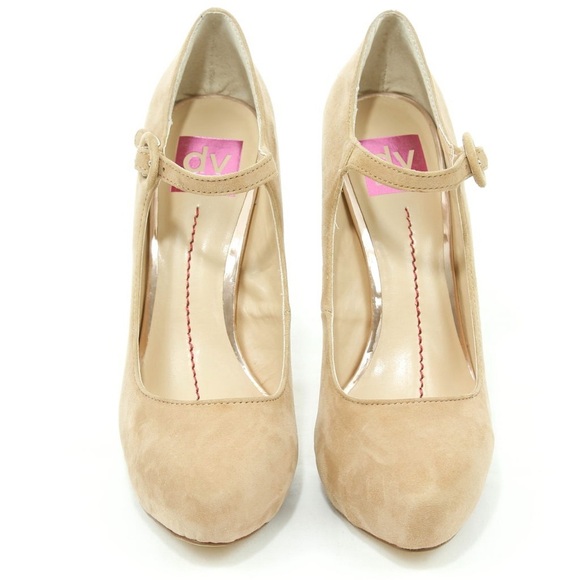 ⭐️BOGO FREE⭐️ DV by Dolce Vita Pippi Mary Jane heels - Picture 2 of 5